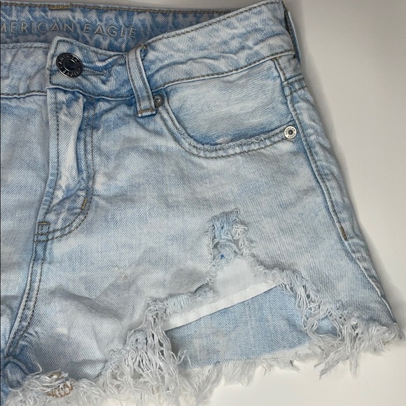 AMERICAN EAGLE SHORTS - Picture 3 of 4